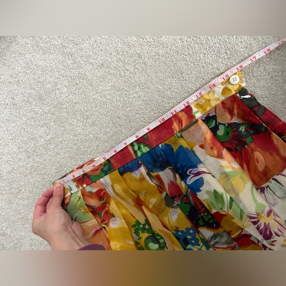 Vintage GEIGER Austrian Fine New Wool Colorful floral Pleated Skirt - Picture 7 of 11